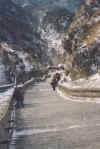 TaiShan_escaliers_fin.jpg (83926 bytes)