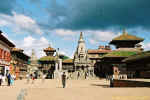 Bhaktapur - Durbar_square.jpg (64903 bytes)